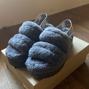 Platform UGG slipper